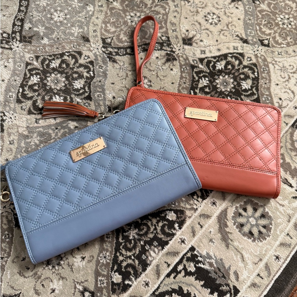 Spartina 449 Blue Quilted Clutch